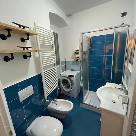 The Alley 7 Apartment